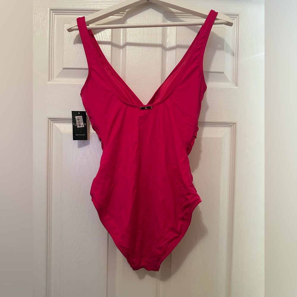 Ralph Lauren Beach Club Solid Twist Underwire One Piece Swimsuit 10 - Picture 3 of 7
